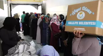 Şanlıurfa'da İhtiyaç Sahibi Ailelere Gıda Yardımı