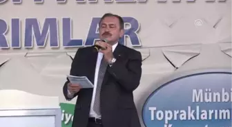 Bakan Eroğlu: 'Eski Stadyum Yıkılacak Yerine Millet Bahçesi Yapılacak'