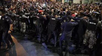 Ürdün'de Yeni Gelir Vergisi Yasası Protesto Edildi