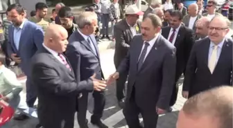 Bakan Eroğlu: 'Atak Helikopterleri ile O Hainlerin İnlerine Girdik'