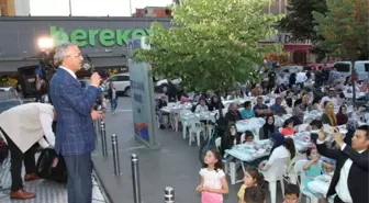 Gebze'de İki Mahalle İftar Sofrasında Buluştu