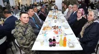 Hava Er Eğitim Tugay Komutanlığı'nda İftar