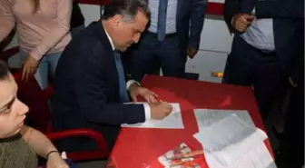 Lösemi Hastası Emir'e Can Olmak İçin Sıraya Girdiler (3)