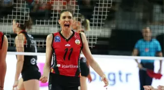 Naz Aydemir Akyol Anne Olacağı İçin Voleybola Ara Verdi