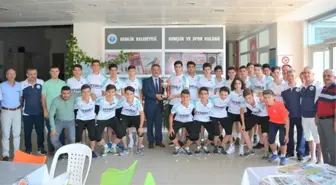 Şampiyonlar Afyon'a Uğurlandı