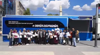 Türk Telekom'un Teknoloji Seferberliği Projesi Kırşehirli Kadınlarla Buluştu