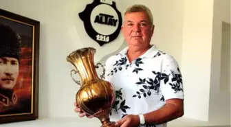 Ümit Kayıhan'dan Üzücü Haber