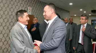 Vali Büyükakın, Söğüt'te Şehit ve Gazi Aileleri ile Oruç Açtı