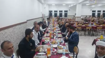 Sason'da Kanaat Önderleri Askerlerle Karavana Yedi