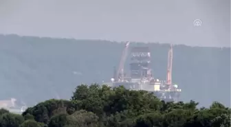 Dev Petrol Arama Platformu Çanakkale Boğazı'ndan Geçti