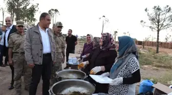 Kahraman Mehmetçik Burseya'da İftar Yaptı