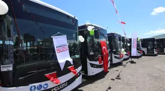 Anadolu Isuzu'dan Bingöl'e 80 Araçlık Dev Teslimat