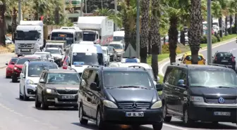 Tatilciler Bodrum'a Akın Etti, Güvenlik Önlemleri En Üst Seviyeye Çıkarıldı