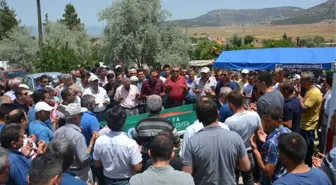 Kaza Kurbanı Gıda Mühendisi Gözyaşları Arasında Toprağa Verildi