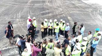 Kalkınma Bakanı Elvan, Çukurova Bölgesel Havalimanı'nda İncelemelerde Bulundu