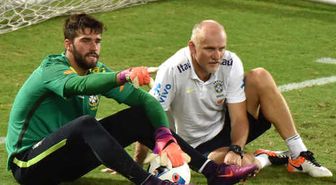 Taffarel, Alisson Becker Hakkında Çıkan Transfer Haberlerini Yalanladı