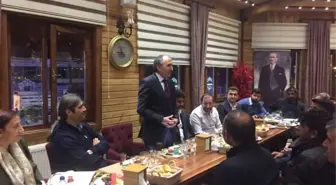 Yavilioğlu, Vatandaşlara Yeni Yönetim Sistemini Anlatıyor