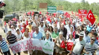 Antalya'da Çevrecilerden Kleopatra Koyu Eylemi