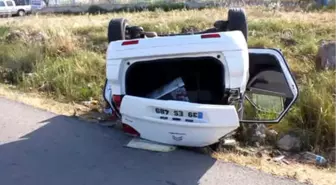 Ezine'de Trafik Kazası: 3 Yaralı