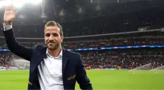 Hollandalı Futbolcu Van Der Vaart, Küme Düşen Eski Takımı Hamburg'u Kurtarmaya Gidiyor!