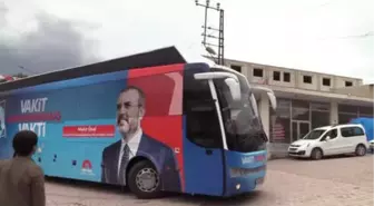 Mahir Ünal: 'Yalancı Güreşçiler Gibi Peşrev Çekiyor'