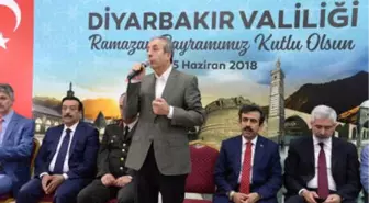 AK Parti'li Eker'den Suruç Açıklaması: Gerekli Dersi Çıkarmalıyız