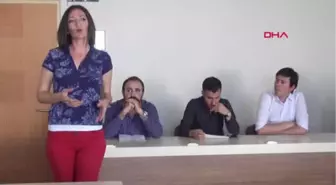 Antalya Final Sınavında Öğrencilerine Değil, Kendine Sorular Sordu