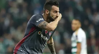 Beşiktaş'ta Performansı Tartışılan Negredo: Herkesi Susturacağım