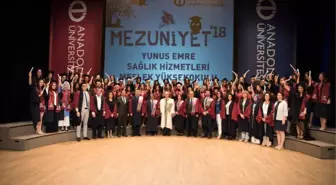 Anadolu Üniversitesi Mezunlarını Uğurluyor