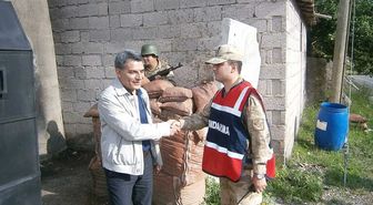 Kaymakam Özkan'dan Güvenlik Güçlerine Bayram Ziyareti