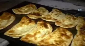 Vatandaşlar Ramazan Ayı Sonrasında 'Yağlı' Yemek İçin Fırınlara Adeta Akın Etti