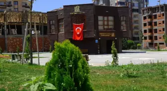 Yeşilyurt'ta Kitap Okumanın Adresi Fethi Gemuhluoğlu Bilgi Evi