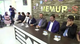 AK Parti Sözcüsü Ünal: 'Dolar ve Avro Üzerinden Biz Ekonomi Okuması Yapmıyoruz'