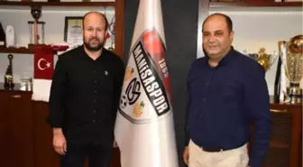 Manisaspor'da Aslan İmzayı Attı