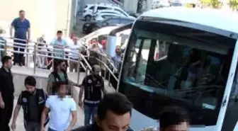 Zonguldak'ta Fetö Şüphelisi 11 Asker Adliyede