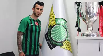 Akhisarspor, Güray Vural'ı Kadrosuna Kattı