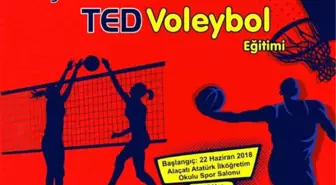 Ted İzmir Kolejinden Hüseyin Beşok İşbirliği ile Yaz Okulu