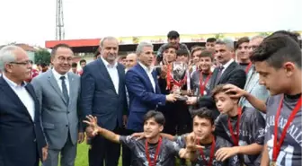 U15 Türkiye Şampiyonası'nda Şampiyon Karakartallarspor Oldu