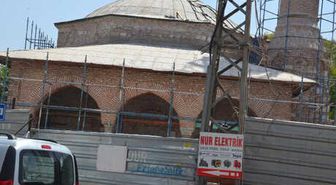 5 Asırlık Gülruh Sultan Camisi'nde Restorasyon Başladı