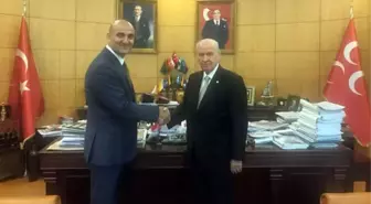 Bahçeli, Milletvekili Seçilen Ülkü Ocakları Genel Başkanı Kılavuz'u Tebrik Etti