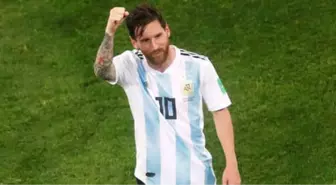 Dünyaca Ünlü Futbolcu Messi 10'lu, 20'li ve 30'lu Yaşlarda Gol Atarak Dünya Kupası Tarihine Geçti