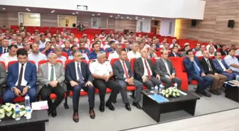 Vali Güvençer Alaşehir'de Muhtarlarla Buluştu