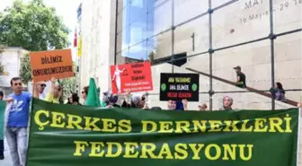 Çerkezlerden 'Dil'  Protestosu