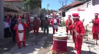 Balıkesir 15 Temmuz Şehidinin Oğluna Zırhlı Sünnet Arabası Hd