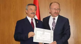 AK Parti Zonguldak Milletvekilleri Mazbatalarını Aldı