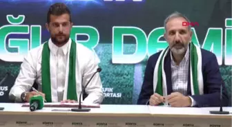 Spor Uğur Demirok Konyaspor'la 2 Yıllık Sözleşme İmzaladı