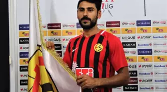 Eskişehirspor, Hakan Aslantaş ile Sözleşme İmzaladı