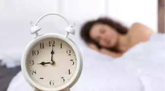 Kalitesiz Uyku Vücuttaki Tüm Dengeyi Bozuyor