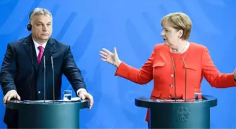 Merkel, Macaristan Başbakanı Orban ile Bir Araya Geldi