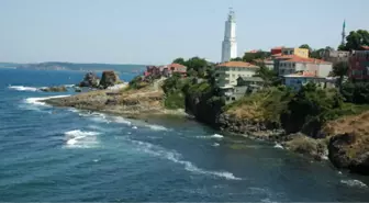 Rumeli Feneri'nde, Serinlemek İçin Denize Giren Adam Boğularak Can Verdi